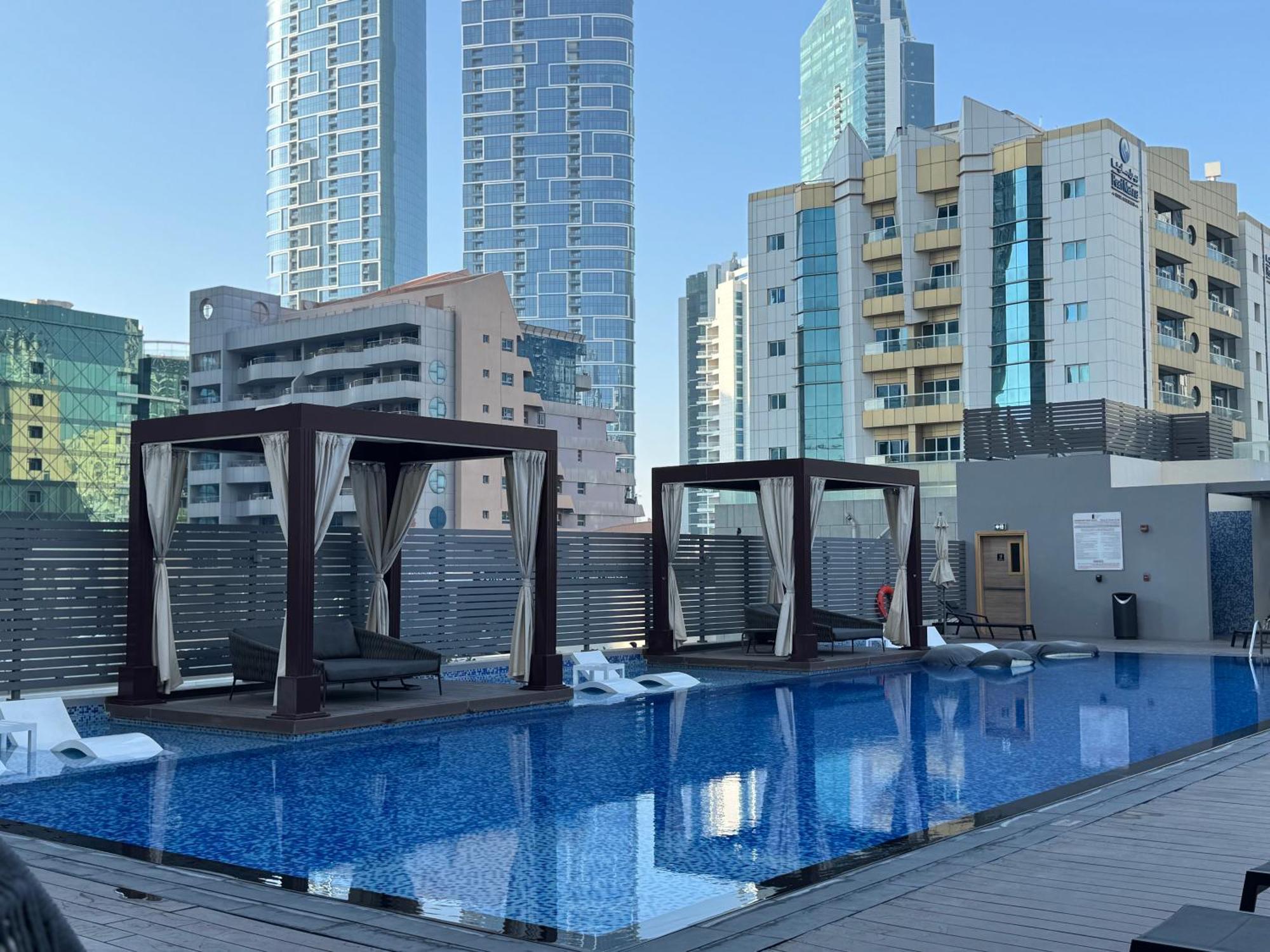 One Marina - Tie Guest house Dubai