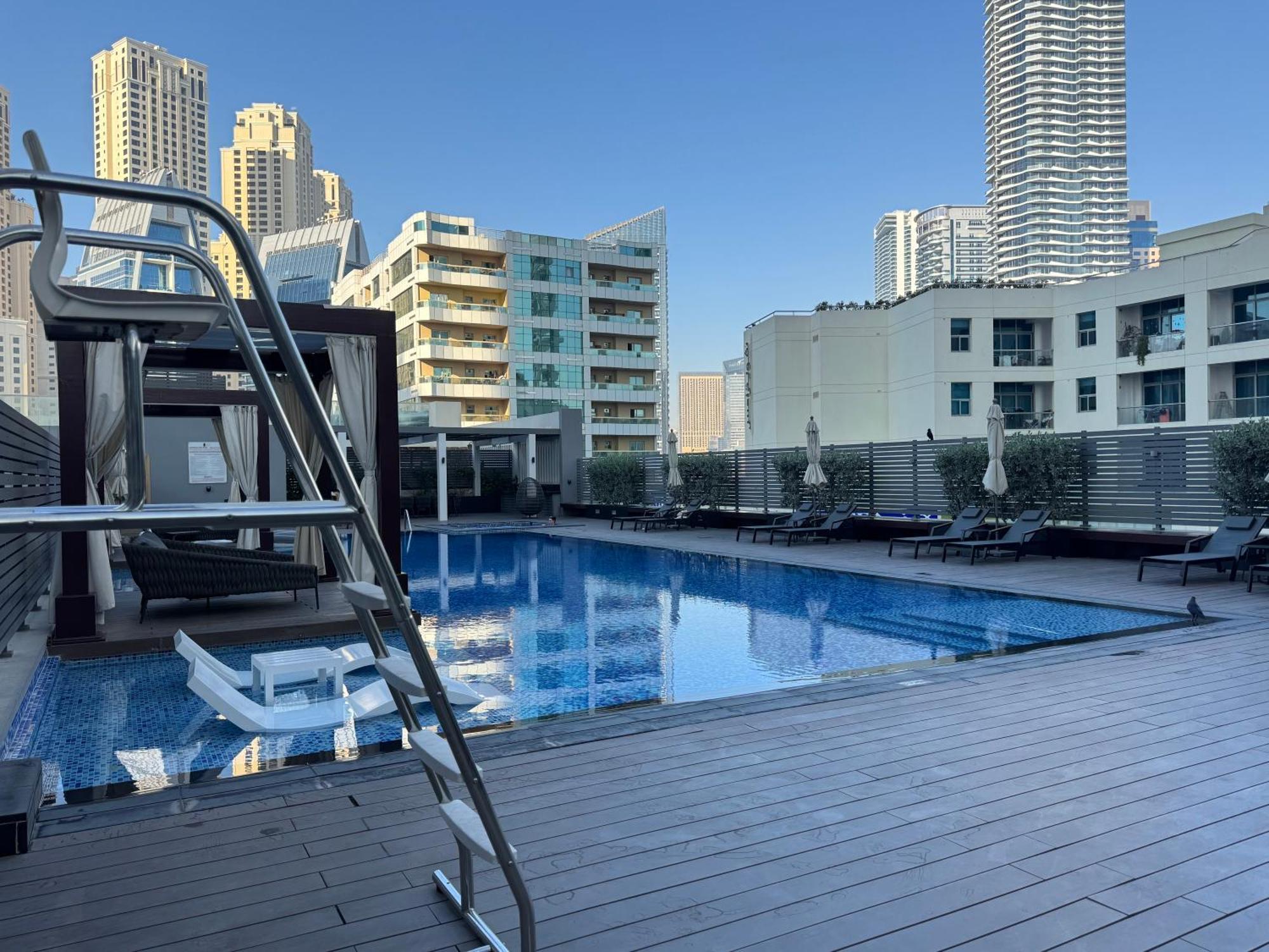 Guest house One Marina - Tie Dubai